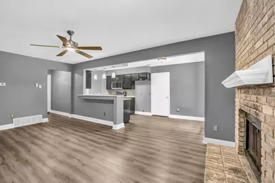 4904 Brookhollow Drive, Sachse, TX 75048 - Photo 6
