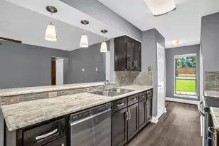 4904 Brookhollow Dr, Sachse, TX 75048 - Photo 10