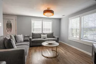 519 Taylor St, Arlington, TX 76011 - Photo 1