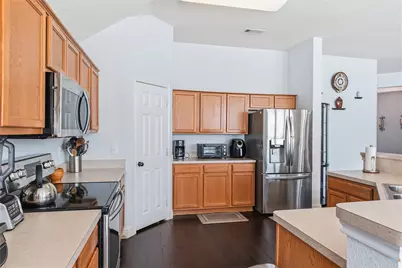 1640 Nashwood Drive, Grand Prairie, TX 75051 - Photo 12