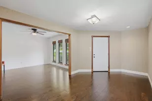 1214 Fawn Ridge Dr, Duncanville, TX 75137 - Photo 4