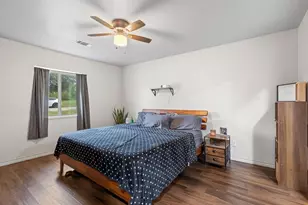 106 Edith St, Bowie, TX 76230 - Photo 10