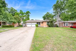 402 Vernet St, Richardson, TX 75080 - Photo 4