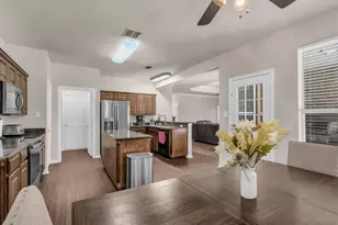 2205 Country Brook Dr, Weatherford, TX 76087 - Photo 8