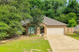 2205 Country Brook Dr, Weatherford, TX 76087 - Photo 2