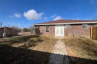 610 N Pecan A St, Hico, TX 76457 - Photo 4