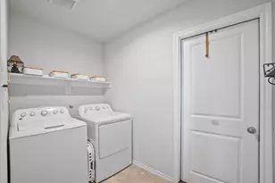 136 Greengate Dr, Boyd, TX 76023 - Photo 22