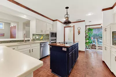 14104 Regency Place, Dallas, TX 75254 - Photo 12