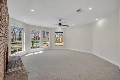 7004 Ledbetter Road, Arlington, TX 76001 - Photo 10