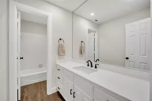 7004 Ledbetter Rd, Arlington, TX 76001 - Photo 32