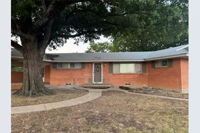 1406 Country Club Road, Ennis, TX 75119 - Photo 26