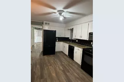 1406 Country Club Road, Ennis, TX 75119 - Photo 6
