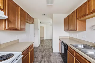 10716 Wild Oak Drive, Fort Worth, TX 76140 - Photo 10