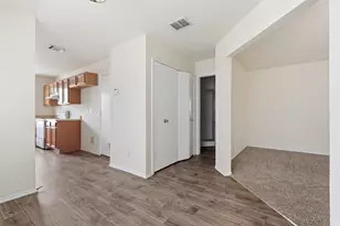 10716 Wild Oak Dr, Fort Worth, TX 76140 - Photo 8