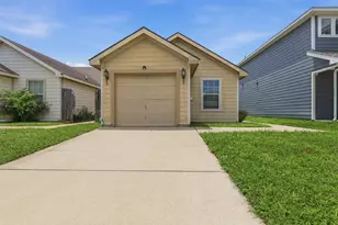 10716 Wild Oak Dr, Fort Worth, TX 76140 - Photo 1