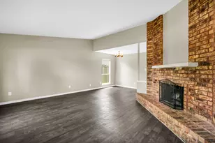 1917 Vine Dr, Garland, TX 75040 - Photo 4