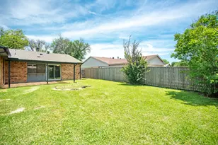 1917 Vine Dr, Garland, TX 75040 - Photo 18
