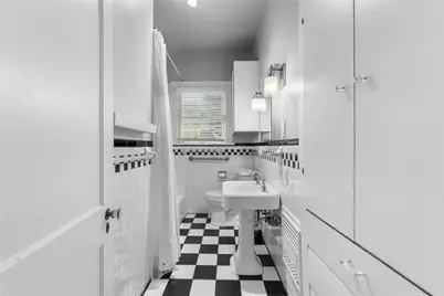 1921 Ben Hall Court, Fort Worth, TX 76110 - Photo 12