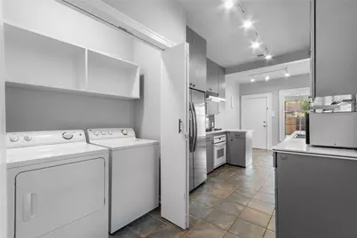 1921 Ben Hall Court, Fort Worth, TX 76110 - Photo 18