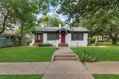 1921 Ben Hall Court, Fort Worth, TX 76110 - Photo 2