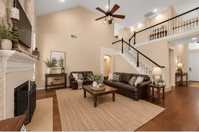 3016 Silverado Drive, Carrollton, TX 75007 - Photo 2