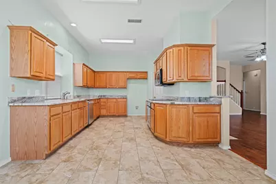 716 Coal Creek Drive, Mansfield, TX 76063 - Photo 12