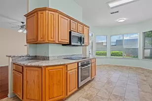 716 Coal Creek Dr, Mansfield, TX 76063 - Photo 12