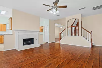 716 Coal Creek Drive, Mansfield, TX 76063 - Photo 8
