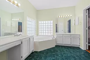 716 Coal Creek Dr, Mansfield, TX 76063 - Photo 20