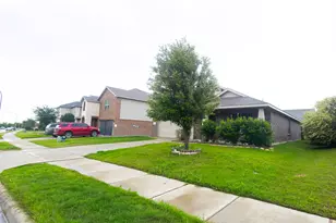6249 Topsail Dr, Fort Worth, TX 76179 - Photo 2