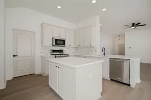 1128 Cotton Exchange Dr, Savannah, TX 76227 - Photo 8