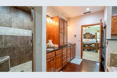 8424 Paluxy, Tolar, TX 76476 - Photo 28