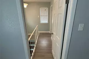 301 Rolston Rd, Irving, TX 75060 - Photo 2