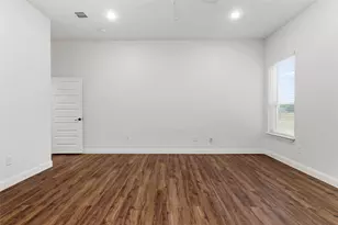 1754 Riverview Dr, Cleburne, TX 76033 - Photo 14