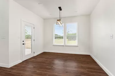 1754 Riverview Drive, Cleburne, TX 76033 - Photo 12
