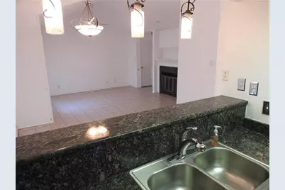 248 Jefferson Parkway, Fort Worth, TX 76107 - Photo 10