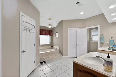 206 Utopia Trail, Weatherford, TX 76087 - Photo 16
