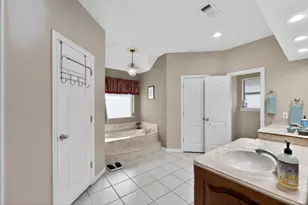 206 Utopia Trail, Weatherford, TX 76087 - Photo 16