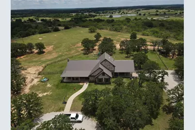 499 Ford Road, Bowie, TX 76230 - Photo 38