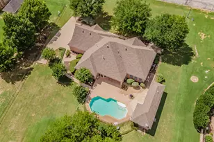 1049 Van Zandt Ct, Haslet, TX 76052 - Photo 6