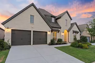 9421 Excursion Dr, Oak Point, TX 75068 - Photo 2
