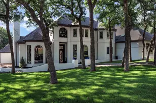 3812 Hidden Trail, Flower Mound, TX 75022 - Photo 2