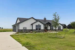 835 Clb Lk Rd, Whitesboro, TX 76273 - Photo 24