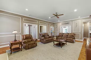 4625 Hillside Dr, North Richland Hills, TX 76180 - Photo 6