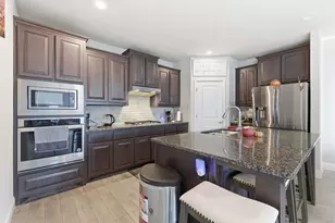 3619 Twin Pines Dr, Grand Prairie, TX 76065 - Photo 8