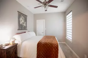176 Lakeview Cir, Pilot Point, TX 76258 - Photo 20