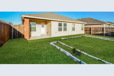 1218 Meadow Creek Drive, Princeton, TX 75407 - Photo 14