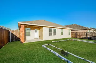 1218 Meadow Creek Dr, Princeton, TX 75407 - Photo 14