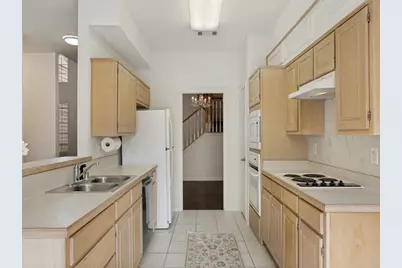 8602 Brittania Way, Dallas, TX 75243 - Photo 12