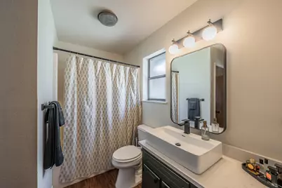 302 W Hale Avenue, Decatur, TX 76234 - Photo 14